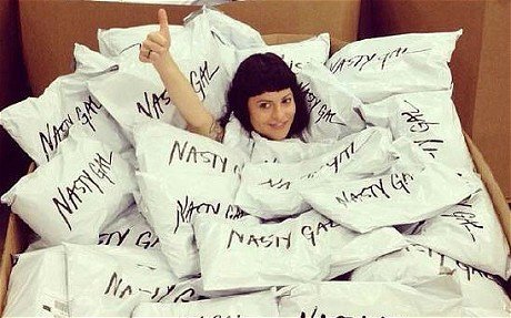 sophia_amoruso_car_2941333c