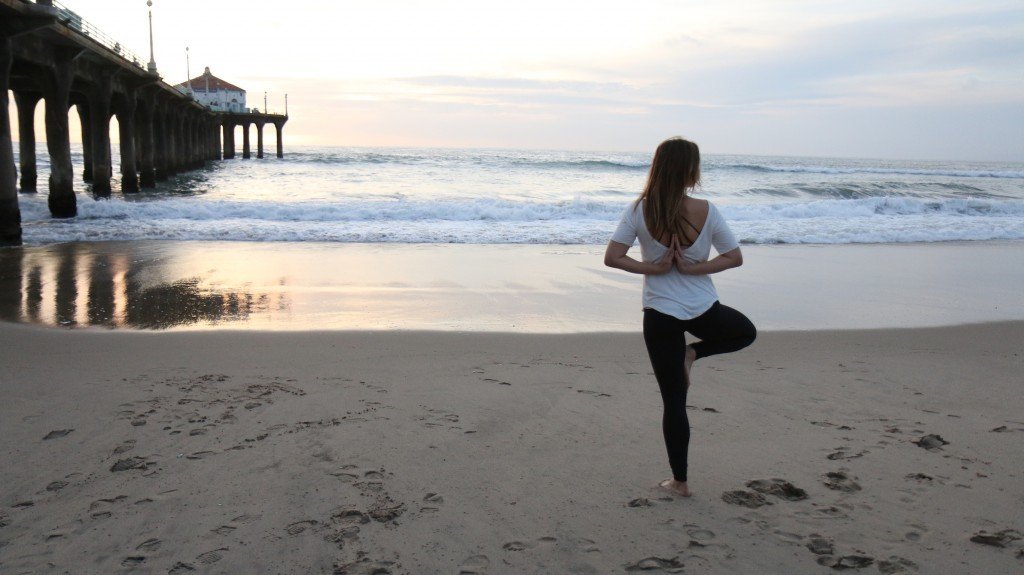 namastace yoga manhattan beach
