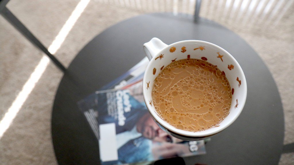 Coconut oil on the go! All your healthy friends are sooo jealous 7 coconut oil coffee