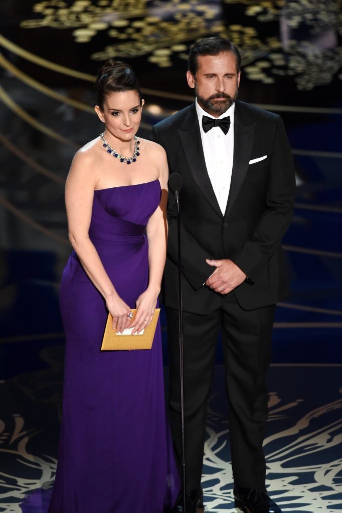 Best (Craziest) Presenter Moments at Oscars (Clevver News) 1 dd02ecd96b7afa4f_GettyImages-512929852zhi9Xe.xxxlarge_2x