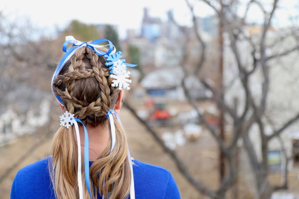 Hanukkah hairstyle