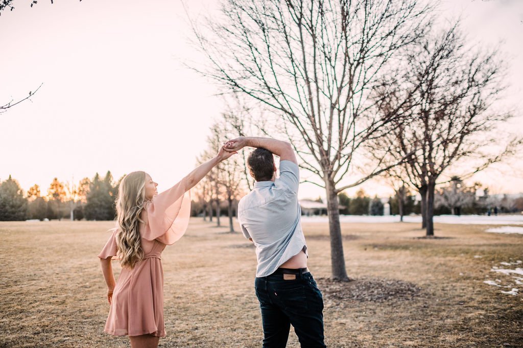 Our (Impromptu) Engagement Photos are Here 3 engagement photo reversed roles