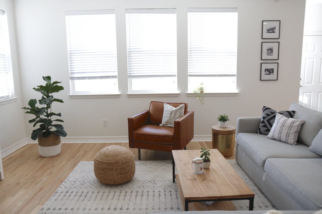 farmhouse boho living room decor