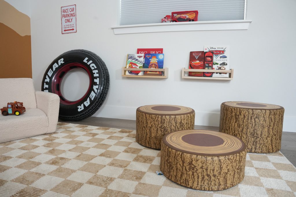 Radiator Springs Cars Themed Bedroom 5 DSC02039